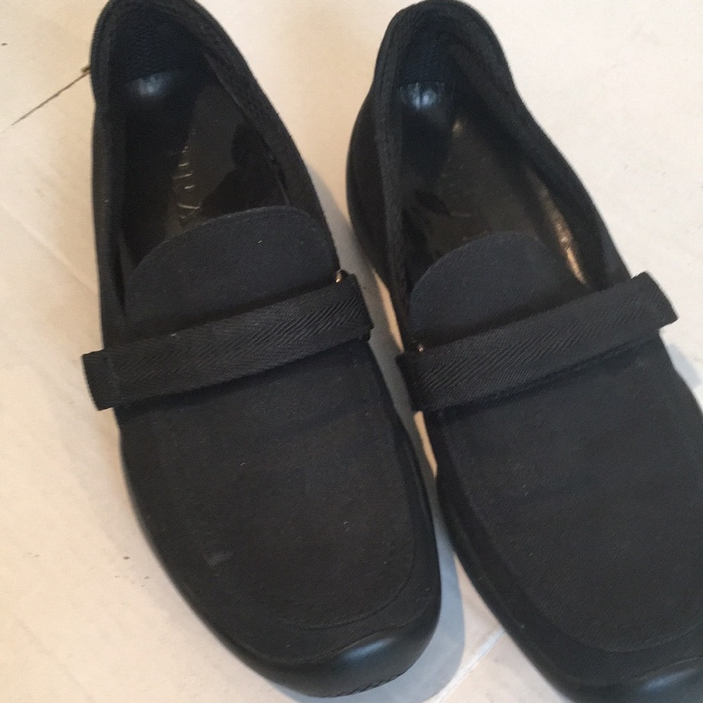Vintage PRADA Vibram Loafers, never worn - Picture 1 of 9